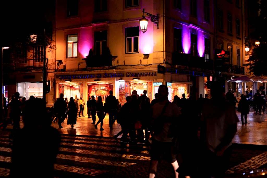 Praca rossio shop by night