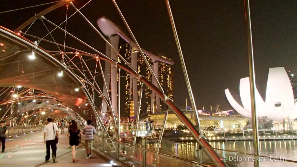 ADB Bridge Marina Bay Sands By night