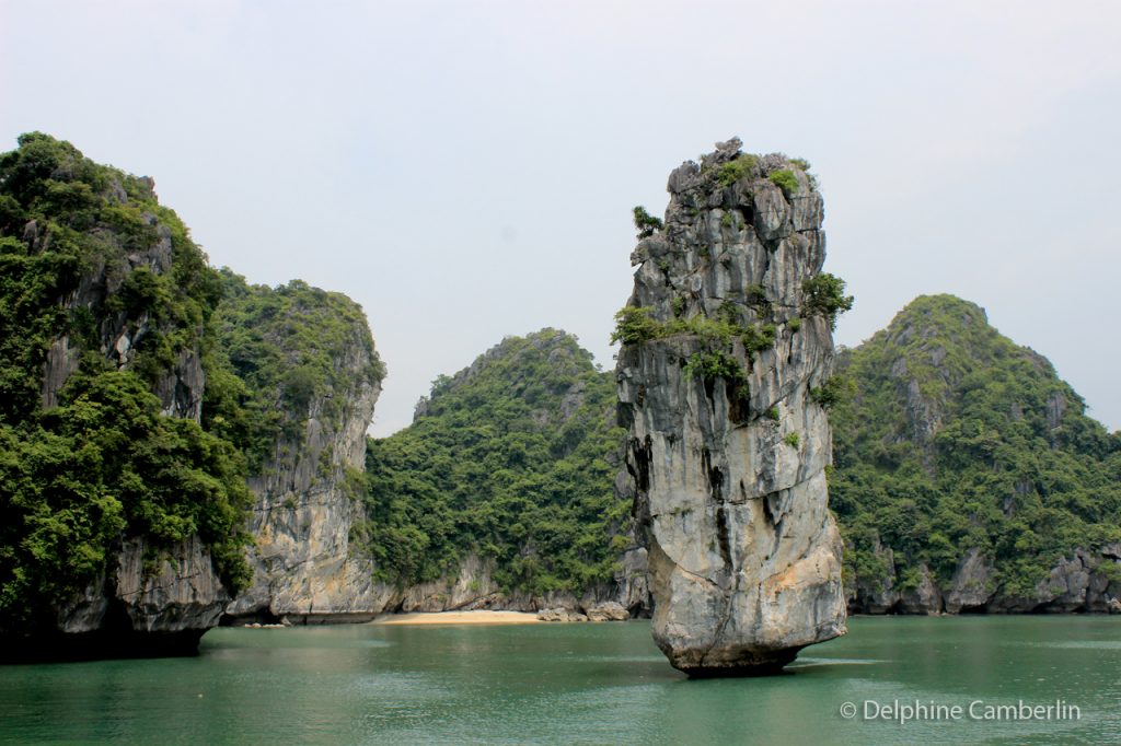 Beach Halong Bay