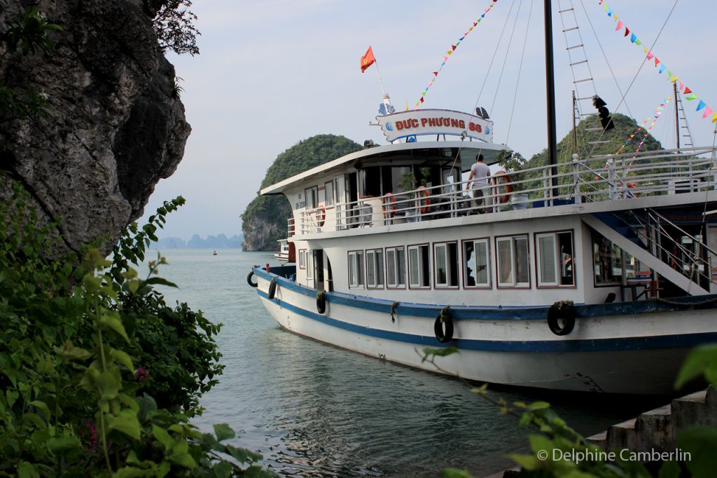 Boat Halong Bay