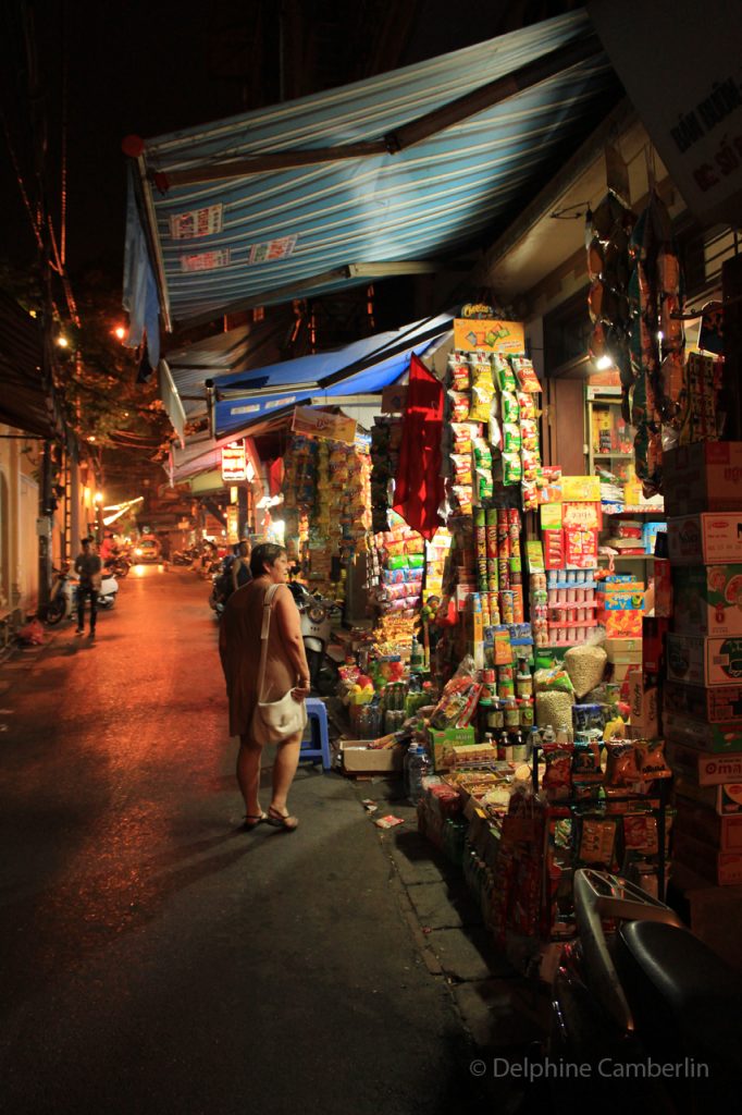 Night_Market_Hanoi