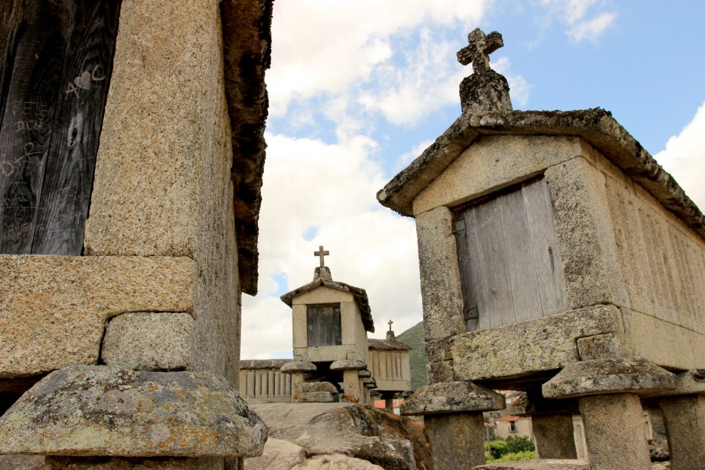 Geres-Soajo-wheat-attics