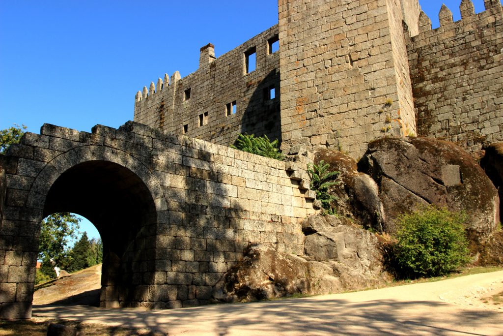 Guimaraes-castle