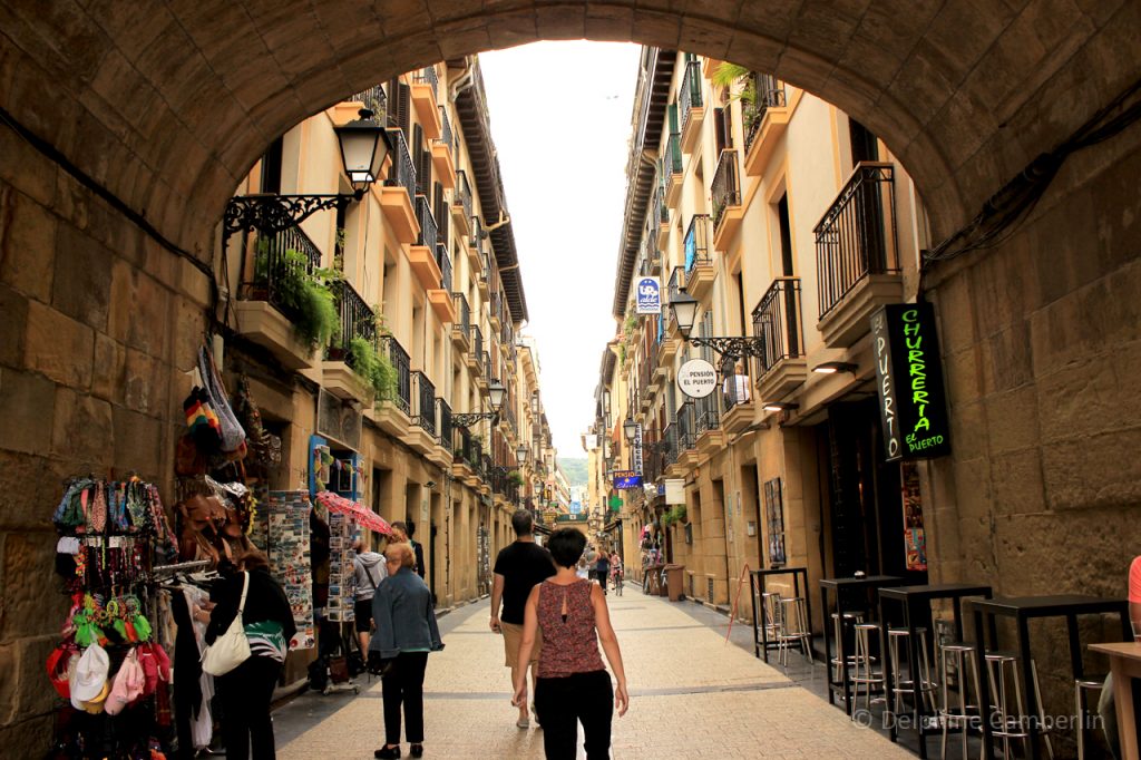 Street_Bridge_San_Sebastien