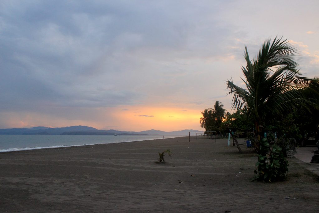 beach-puntarenas