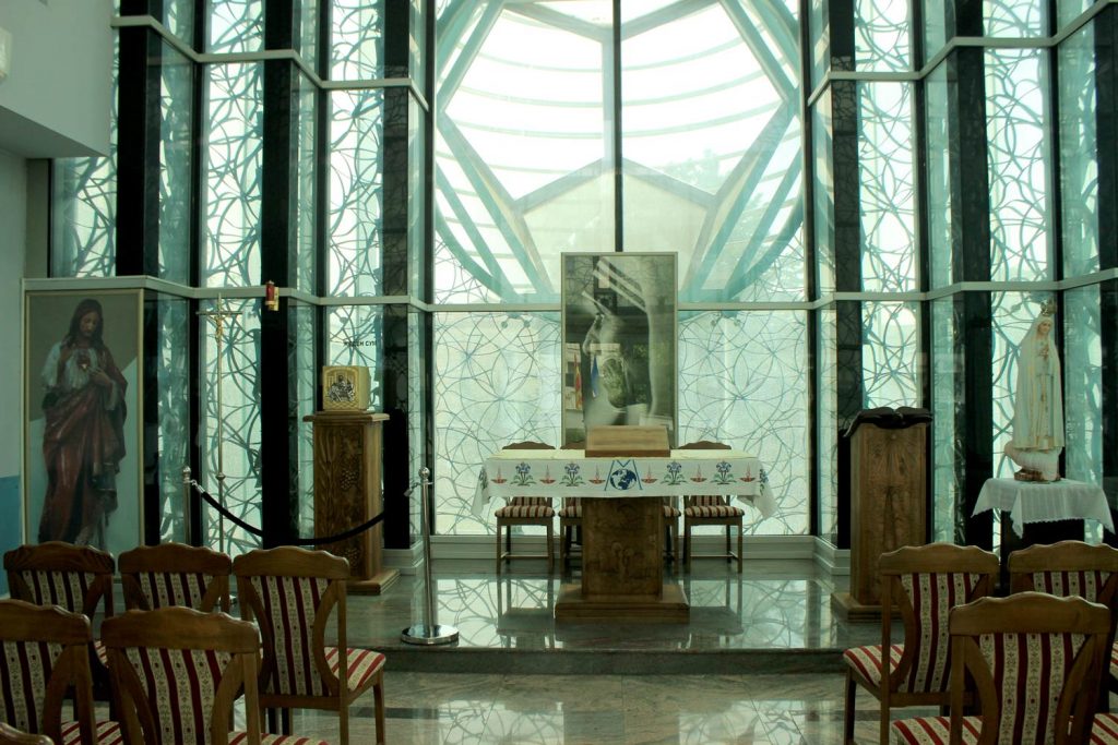 inside-Memorial-House-Mother-Teresa