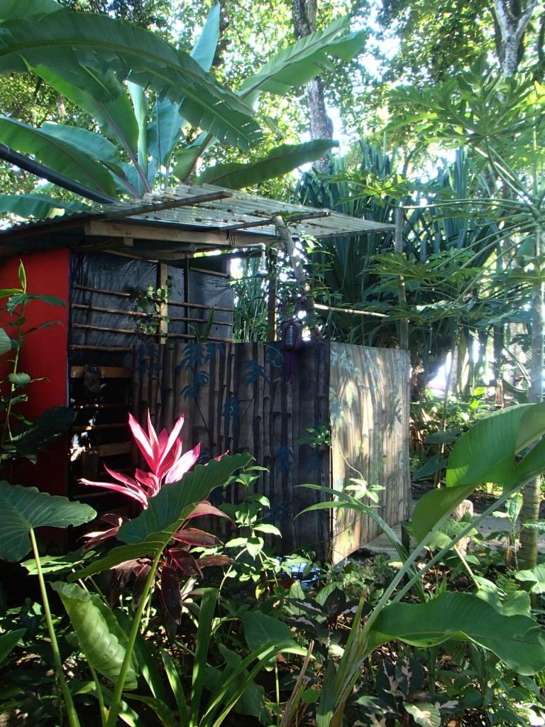 outdoor-shower-in-jungle-costa-rica